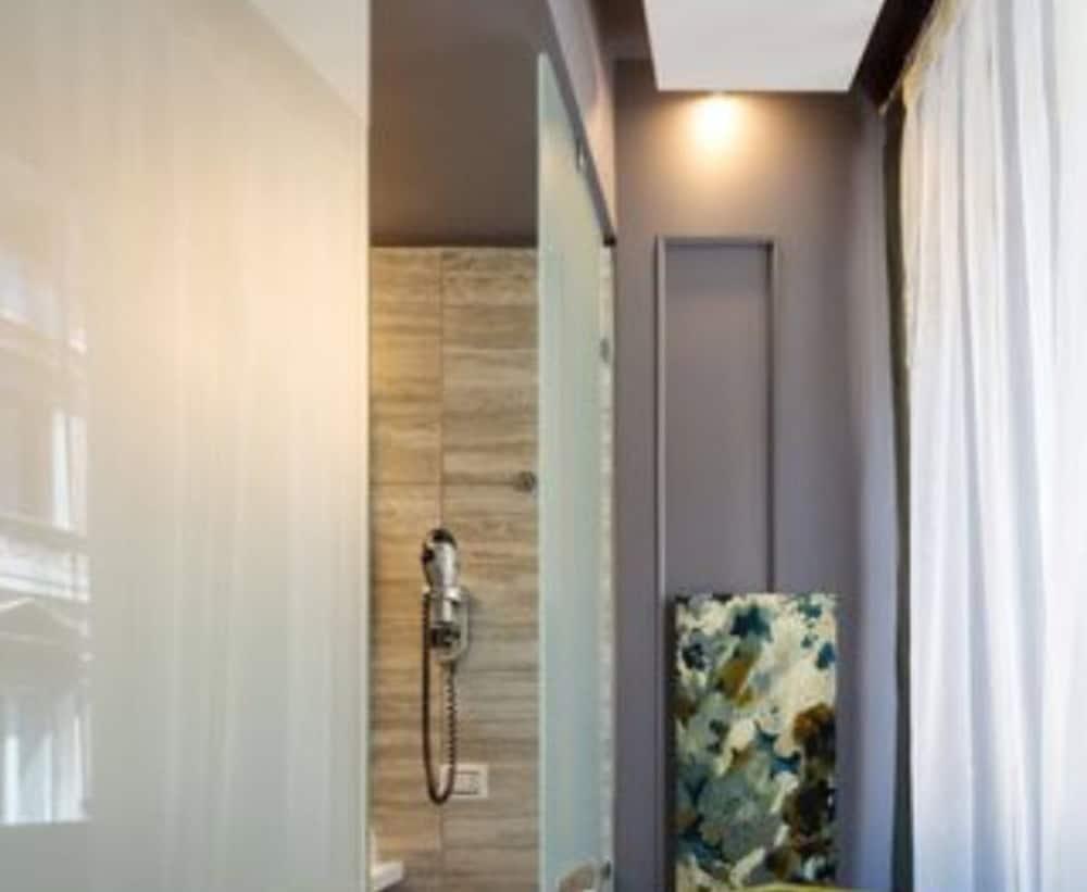 Stendhal Luxury 4* Rome