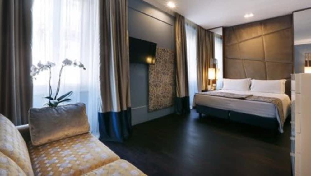 Hotel Stendhal Luxury
